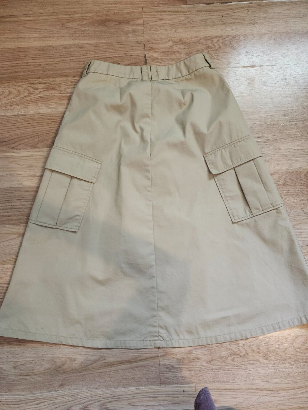 H&M cargo midi skirt - Picture 2 of 4